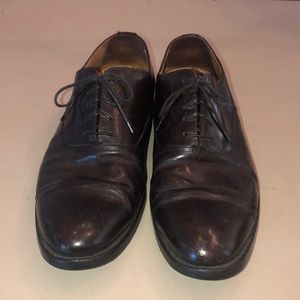 Johnston and Murphy dress shoes